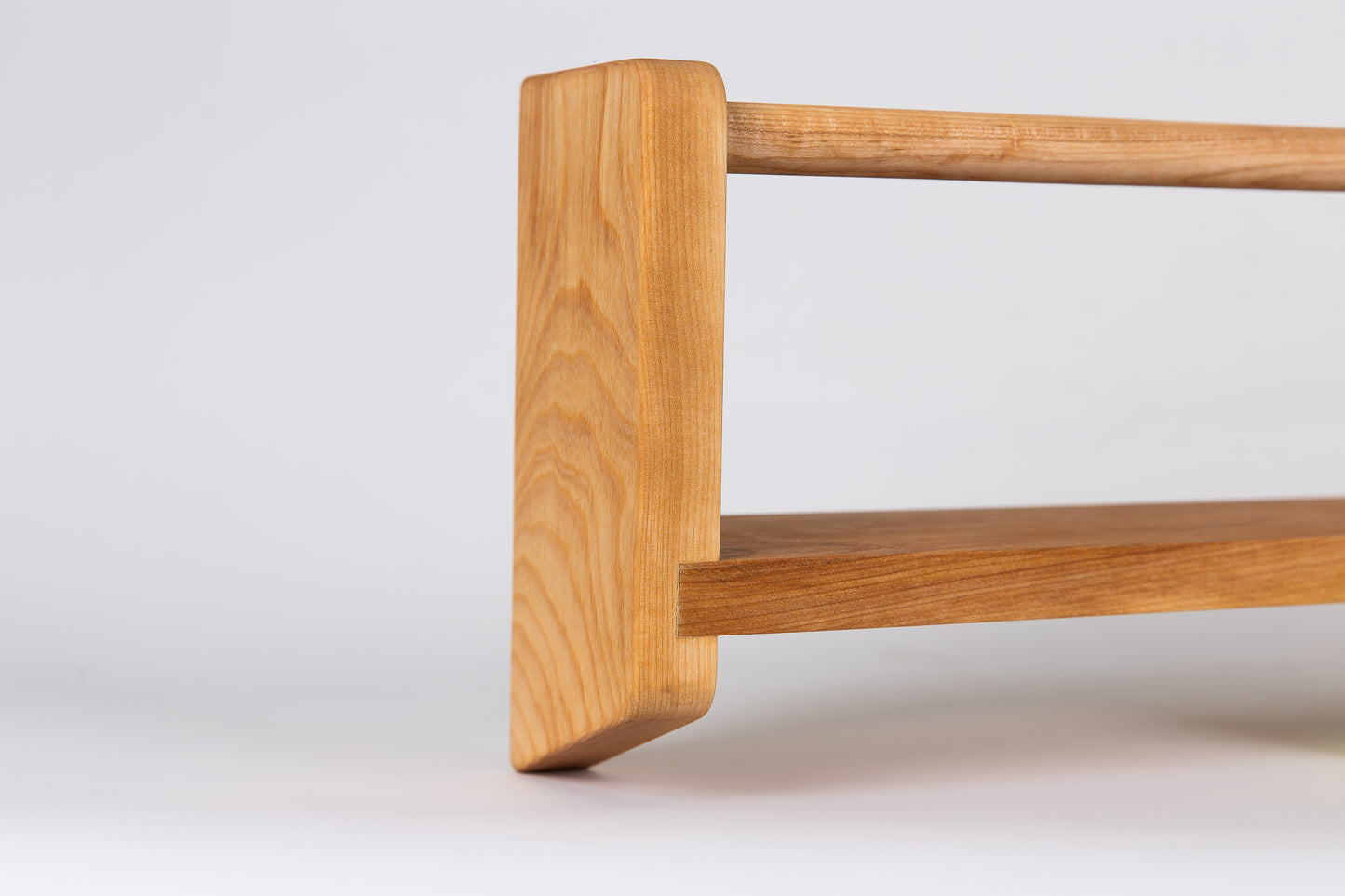 Kids' Wall Bookshelf