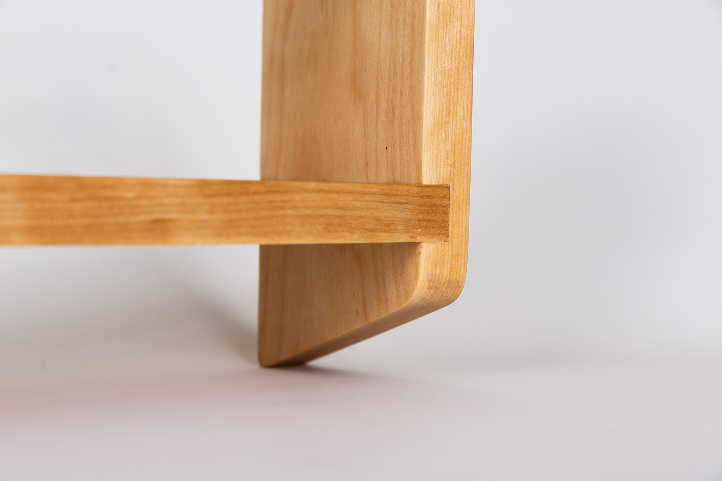 Kids' Wall Bookshelf