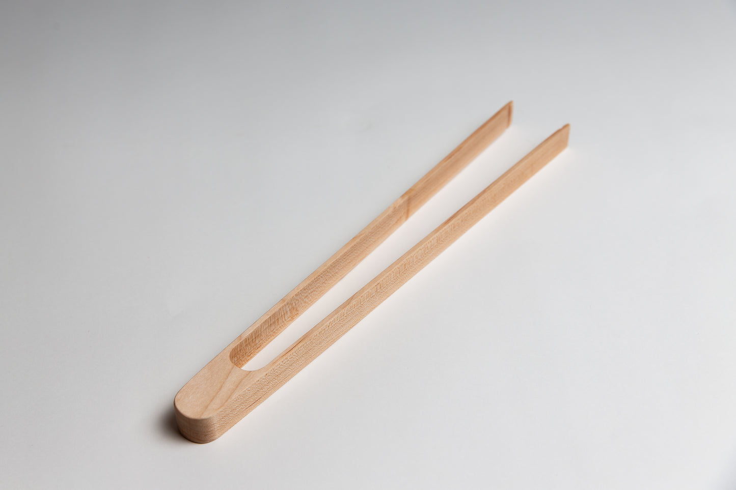 Tongs
